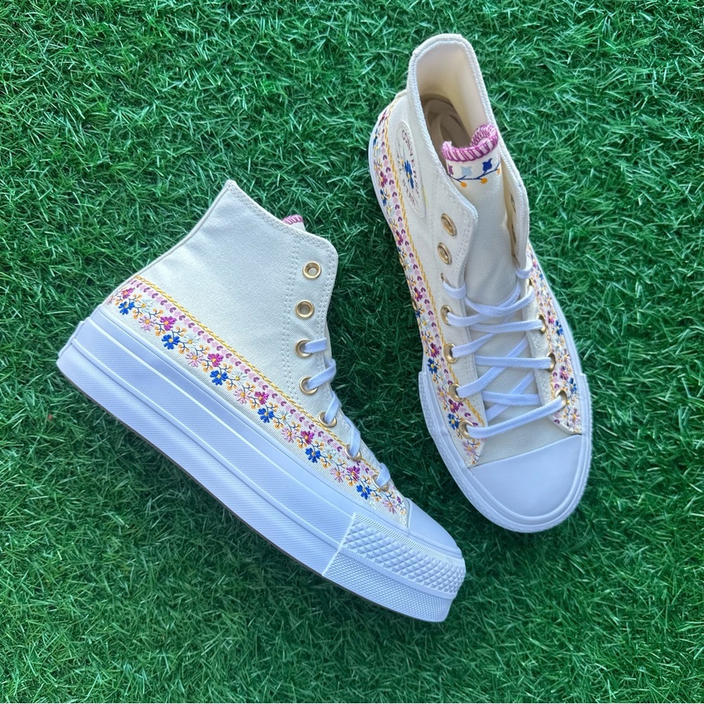 🎁Converse Chuck Taylor All Star Lift Hi Floral - Picture 7 of 11